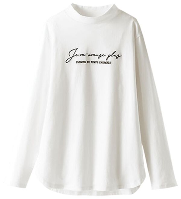 BELLUNA（ベルーナ）の「刺しゅうロゴ使いハイネックプルオーバー（カットソー）」｜詳細画像