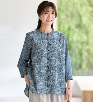 BELLUNA（ベルーナ）の「＜インド製＞刺しゅうデザインギンガムシャツ（シャツ）」｜ネイビーチェック