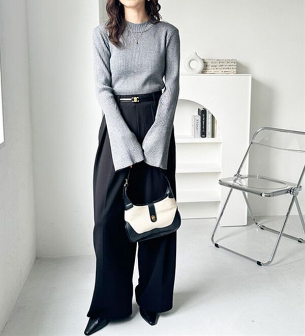 GeeRA（ジーラ）の「フレア袖ラメリブショートニットトップス（ニット・セーター）」｜詳細画像