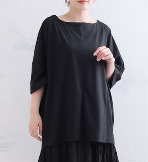 A HAPPY MARILYN（アハッピーマリリン）の「【視覚効果で細魅せシリーズ】ゆったりシルエット プルオーバー（カットソー）」｜ブラック