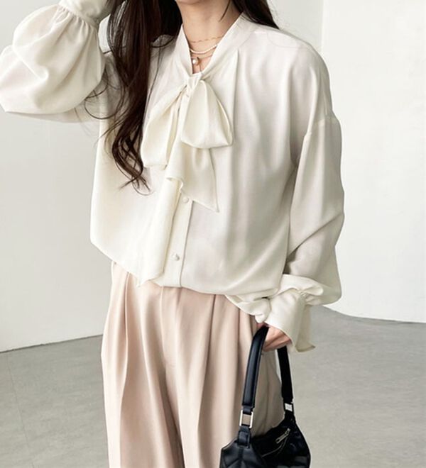 GeeRA（ジーラ）の「前後２ｗａｙボウタイブラウス（ブラウス）」｜詳細画像