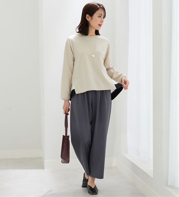 BELLUNA（ベルーナ）の「裾配色プリーツデザインプルオーバー（カットソー）」｜詳細画像