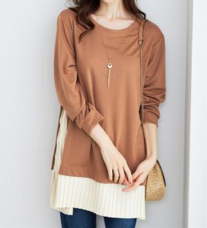 BELLUNA（ベルーナ）の「裾プリーツ切替チュニック（チュニック）」｜テラコッタ／ベージュ