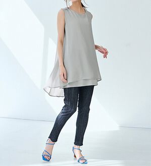 RANAN（ラナン）の「ひんやり！ノースリーブ異素材使いフレアーチュニック（チュニック）」｜ライトグレー