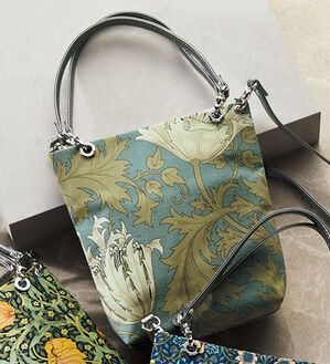 ルフラン（ルフラン）の「Ｆａｂｒｉｃ　ｂｙ　ＢＥＳＴ　ＯＦ　ＭＯＲＲＩＳ　ショルダーにもなる手提げバッグ（トートバッグ）」｜グレー系