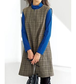 BELLUNA（ベルーナ）の「ウーリッシュ素材ジャンパースカート（ジャンパースカート）」｜ブラウン系チェック