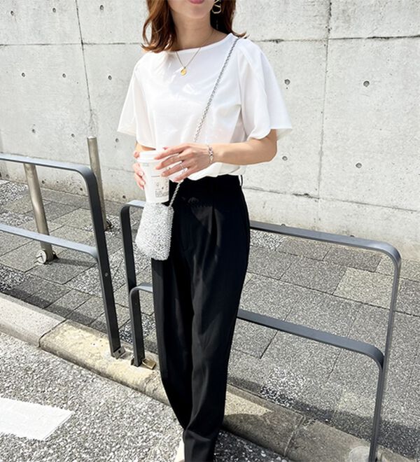 GeeRA（ジーラ）の「スリット入りフレアースリーブＴブラウス（ブラウス）」｜詳細画像