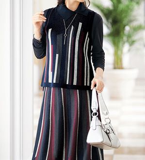 BELLUNA（ベルーナ）の「ジャカード素材ニットセットアップ（セットアップ）」｜ネイビー系