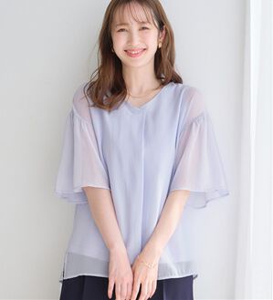 alotta（アロッタ）の「【接触冷感】インナー付フレアー袖タックブラウス（ブラウス）」｜サックス