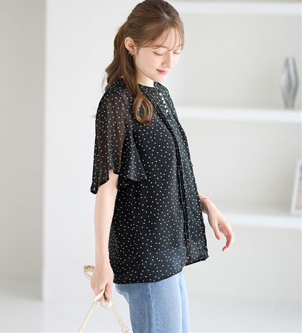 alotta（アロッタ）の「ピンタックパールボタンデザインブラウス（ブラウス）」｜詳細画像