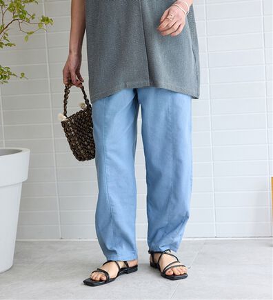 BELLUNA（ベルーナ）の「レーヨン麻入りゆったりワイドパンツ（フルレングスパンツ）」