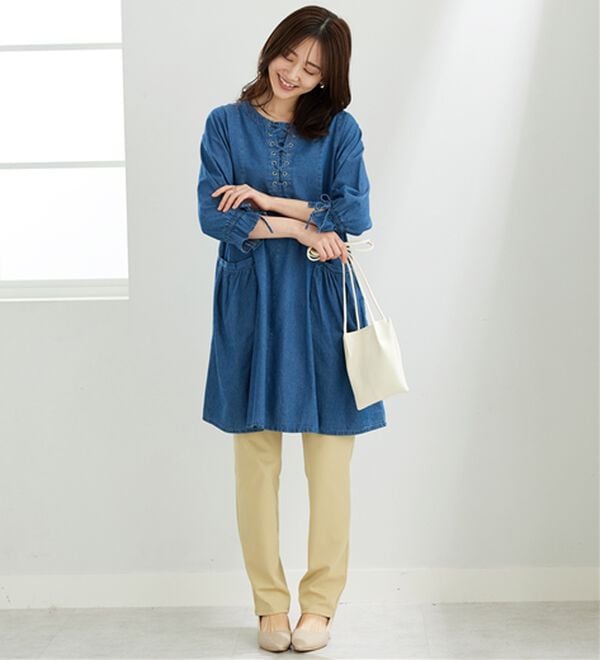 BELLUNA（ベルーナ）の「胸元レースアップデニムワンピース（その他ワンピース）」｜詳細画像