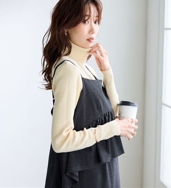 BELLUNA（ベルーナ）の「ハピネスコットン１００％&times;吸湿発熱リブタートルニット＜＆ｃｏｃｏｃｈｉ＞（ニット・セーター）」｜詳細画像