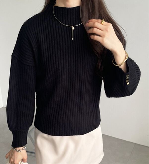 GeeRA（ジーラ）の「袖ボタンボトルネックリブニット（ニット・セーター）」｜詳細画像