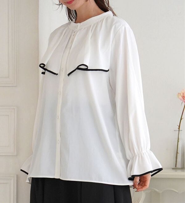 「【Ｌ～６Ｌ】【ＭａｒｉｌｙｎＳｗｅｅｔ】体型別フェミニン パイピングフリルブラウス（ブラウス）」｜オフホワイト