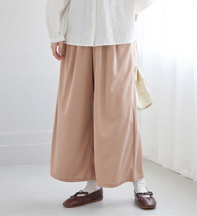 Viola e Viola（ヴィオラ エ ヴィオラ）の「楽ちんきれい美脚ワイドパンツ（ワイドパンツ・ガウチョ）」