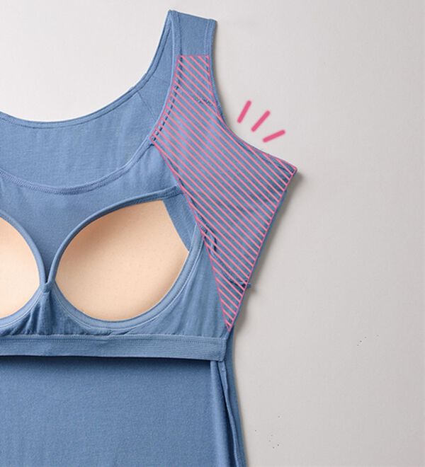 LAVIENNE（ラヴィエンヌ）の「背中フリーカップ付きインナータンクトップ（肌着・インナーウェア）」｜詳細画像