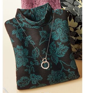 BELLUNA（ベルーナ）の「華やかプリントのふんわりプルオーバー（チュニック）」｜大花柄