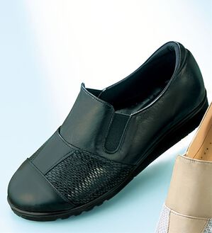 ルフラン（ルフラン）の「ゆったり５Ｅ異素材切替スリッポン（スリッポン）」｜ブラック