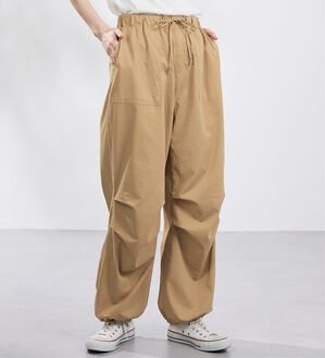 Viola e Viola（ヴィオラ エ ヴィオラ）の「イージーパラシュートパンツ（その他パンツ）」｜詳細画像