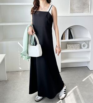 GeeRA（ジーラ）の「バックストラップデザインキャミワンピース（その他ワンピース）」｜ブラック