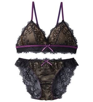 YU'NOW（ユナウ）の「アイラッシュレースのブラレット＆ショーツセット（ブラジャー＆ショーツセット）」｜ブラック