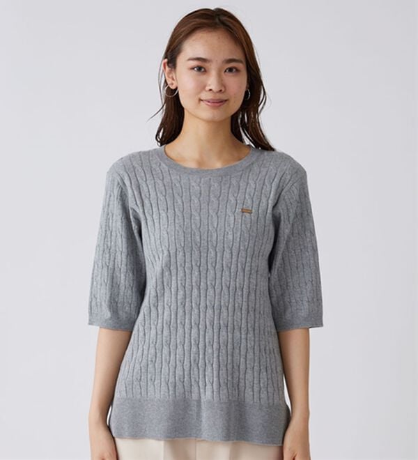 BELLUNA（ベルーナ）の「軽やか綿混！ケーブルニットプルオーバー（ニット・セーター）」｜詳細画像