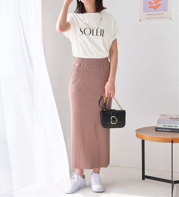 Viola e Viola（ヴィオラ エ ヴィオラ）の「脱普通！すっきり見え大人の上品Ｔシャツ（Tシャツ）」｜詳細画像