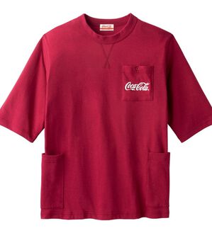 「＜コカ・コーラ＞接触冷感多ポケットＴシャツ（メンズＴシャツ）」｜ワイン