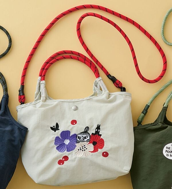BELLUNA（ベルーナ）の「＜ムーミン＞キャラクター刺しゅう２ＷＡＹ手提げ（ハンドバッグ）」｜グレー