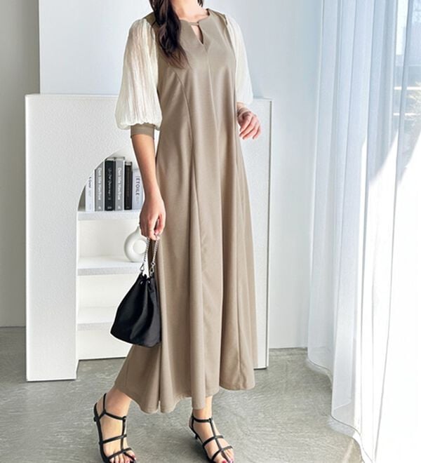 GeeRA（ジーラ）の「袖楊柳シアー美ラインワンピース（カットソーワンピース）」｜詳細画像