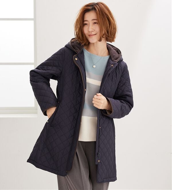 BELLUNA（ベルーナ）の「パイピング使い細見えキルトデザインコート（ロングコート）」｜詳細画像