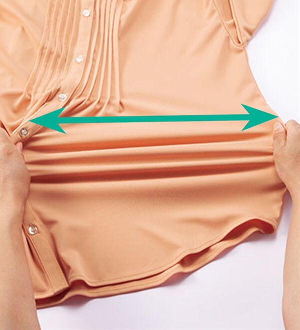 LAVIENNE（ラヴィエンヌ）の「家事にぴったりピンタックシャツ（シャツ）」｜詳細画像