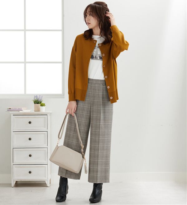 BELLUNA（ベルーナ）の「サマ見え（W）ボタン使いワイドパンツ（ワイドパンツ・ガウチョ）」｜詳細画像