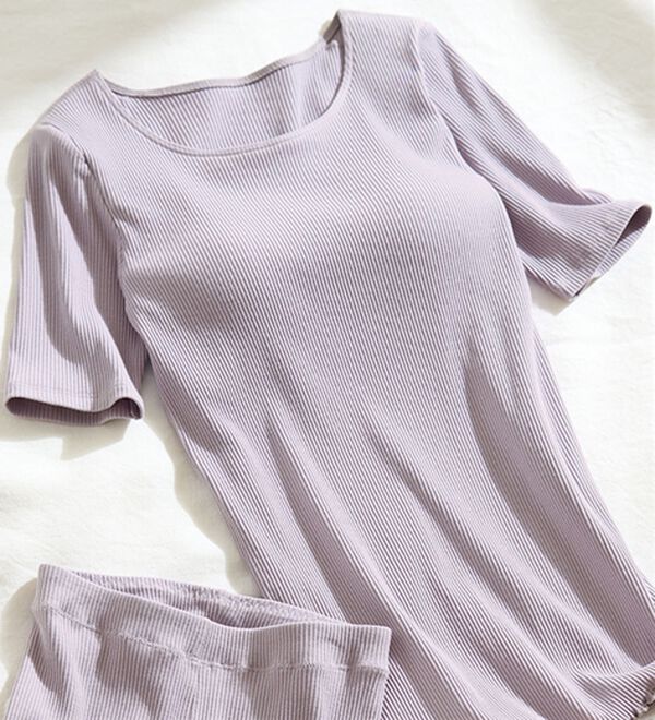 「＜ＨｕｇＲｅａｍコットン＞吸湿発熱綿混リブカップ付（半袖）（肌着・インナーウェア）」｜詳細画像