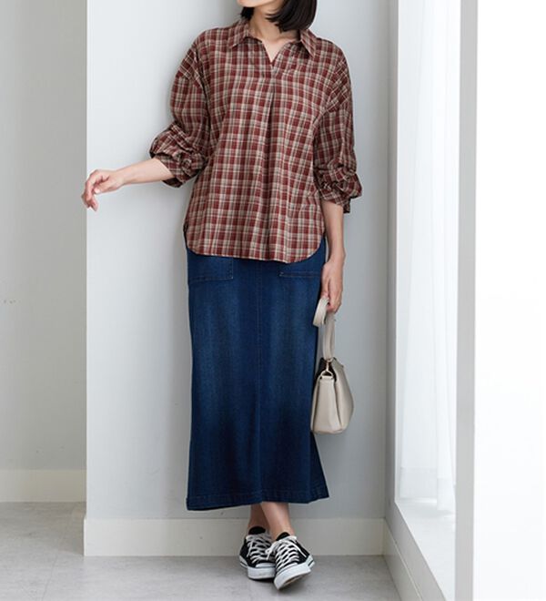 BELLUNA（ベルーナ）の「袖タックデザインスキッパーシャツ（ブラウス）」｜詳細画像