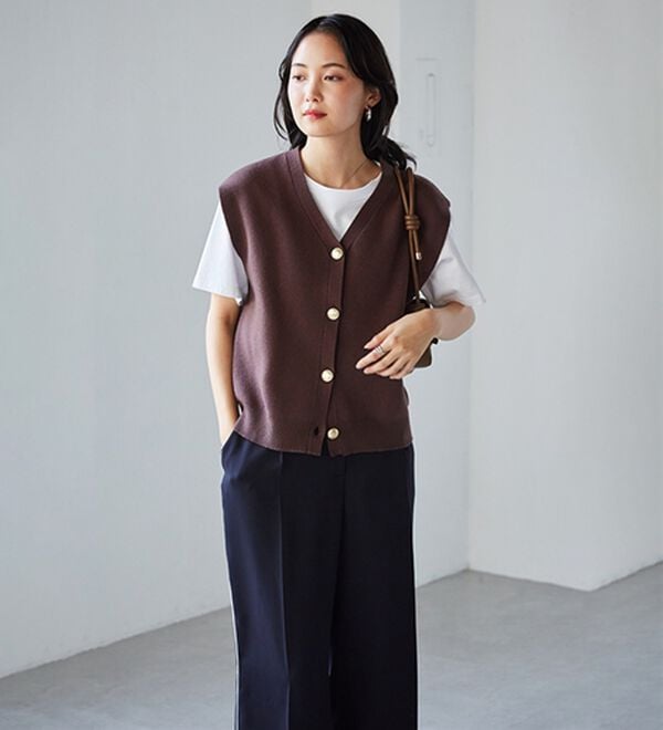 RANAN（ラナン）の「【ムースタッチ】洗える！ゴールド調ボタンニットベスト（ベスト）」｜詳細画像