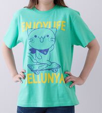 「べるーにゃエンジョイライフＴシャツ（カットソー）」