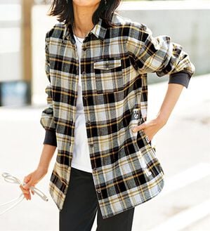 BELLUNA（ベルーナ）の「＜ＦＩＬＡ＞裏フリースチェック柄シャツジャケット（その他ジャケット）」｜モノトーン系チェック