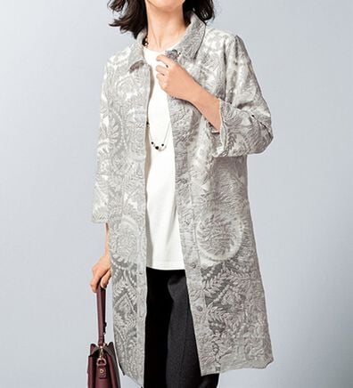 VINNO（ヴィノ）の「サークル刺しゅうジャケットアンサンブル（その他ジャケット）」