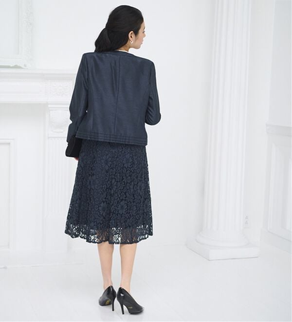 BELLUNA（ベルーナ）の「シャンタン素材ノーカラージャケットレースワンピースアンサンブル（ワンピースセットスーツ）」｜詳細画像