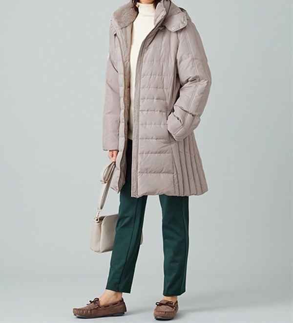 BELLUNA（ベルーナ）の「新触感！マシュマロみたいななめらかストレッチパンツ（フルレングスパンツ）」｜詳細画像