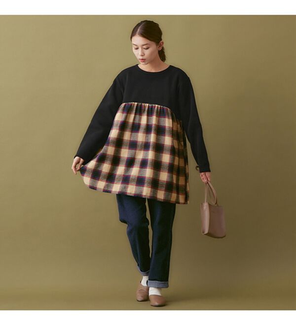 Viola e Viola（ヴィオラ エ ヴィオラ）の「裏起毛チェック柄切替チュニック（チュニック）」｜詳細画像