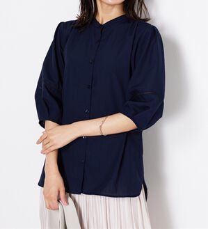 BELLUNA（ベルーナ）の「エアリービンテージ素材レース使いブラウス（ブラウス）」｜ダークネイビー