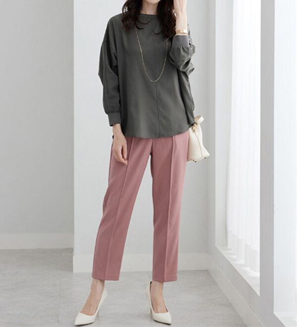 BELLUNA（ベルーナ）の「きれい見えドルマンプルオーバー（カットソー）」｜詳細画像