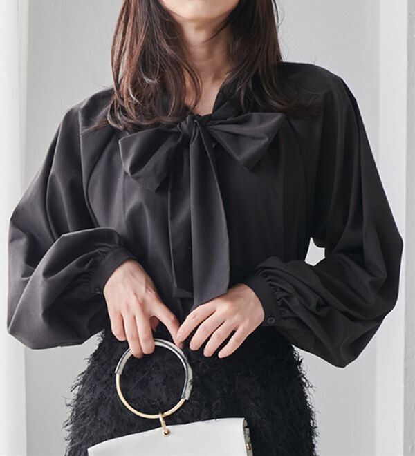 RANAN（ラナン）の「ボリュームボウタイブラウス（ブラウス）」｜詳細画像