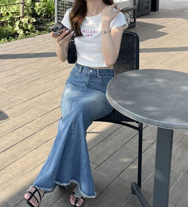 GeeRA（ジーラ）の「刺しゅうロゴコンパクトＴシャツ（カットソー）」｜詳細画像