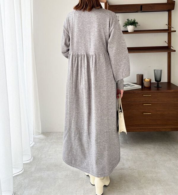 GeeRA（ジーラ）の「フィット＆フレアーニットワンピース（ニットワンピース）」｜詳細画像