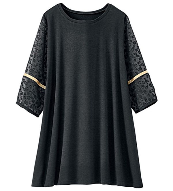 BELLUNA（ベルーナ）の「ドット柄ジャカード使いカットソーチュニック（チュニック）」｜黒