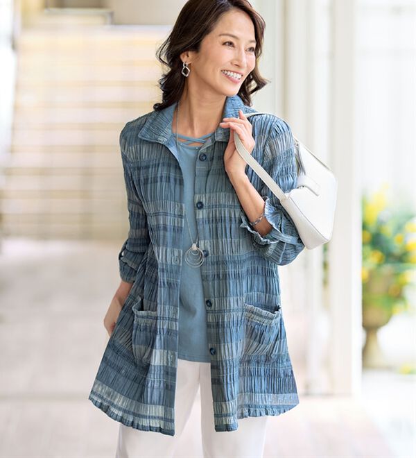 BELLUNA（ベルーナ）の「＜サッと羽織れて旅行に嬉しい！＞シャーリングボーダー素材アンサンブル（その他ジャケット）」｜詳細画像